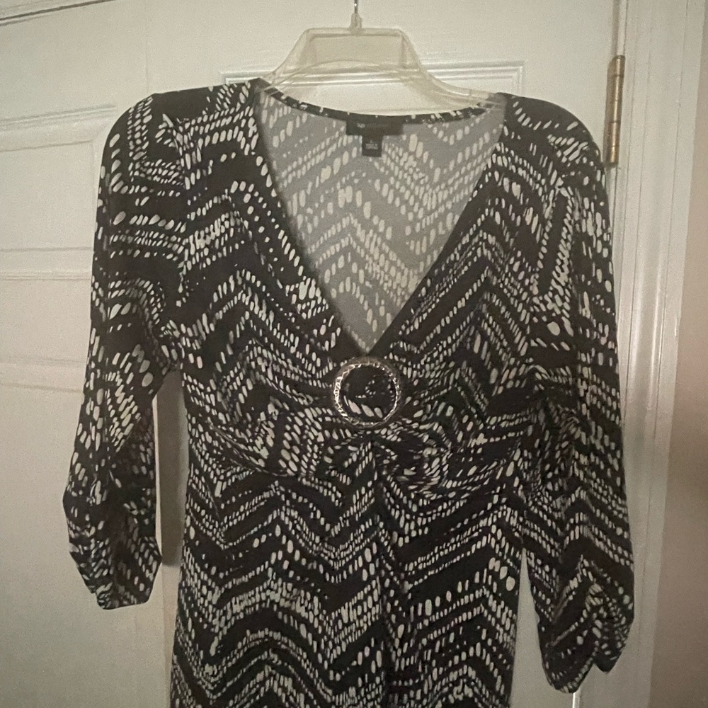 Chic Black and White Patterned Top